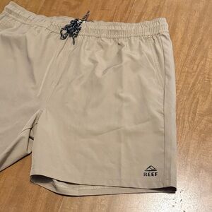 Reef Beige Men's Athletic Shorts